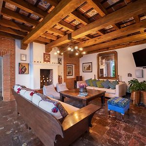 Barbara'S Boutique Hostel
